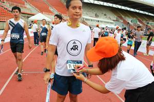 BIB: 5742
                            <button type="button" onclick="openModal(4725704)" class="btn btn-primary btn-sm float-right btn-popup" data-toggle="modal" data-target=".modal-high-quality">
                        <i class="fas fa-shopping-cart"></i> Add to Cart
                    </button>
                                            <button type="button" onclick="isThisMe(4725704, true)" class="btn btn-success btn-sm float-right btn-popup btn-isme hidden" data-toggle="tooltip" data-placement="bottom" title="นี่คือรูปของคุณใช่ไหม คลิกที่นี่เพื่อเอาเข้าอัลบั้ม">
                        <i class="fas fa-plus"></i> Add to album
                    </button>
                    <button type="button" onclick="isThisMe(4725704, false)" class="btn btn-warning btn-sm float-right btn-popup btn-isnotme hidden">
                        <i class="fas fa-ban"></i> Remove from album
                    </button>